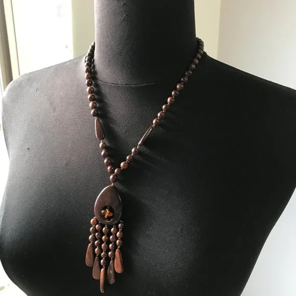 70s Vintage Wood Beaded Necklace 1970s 18" mid-length Hardwood dk brown beads - Picture 6 of 6